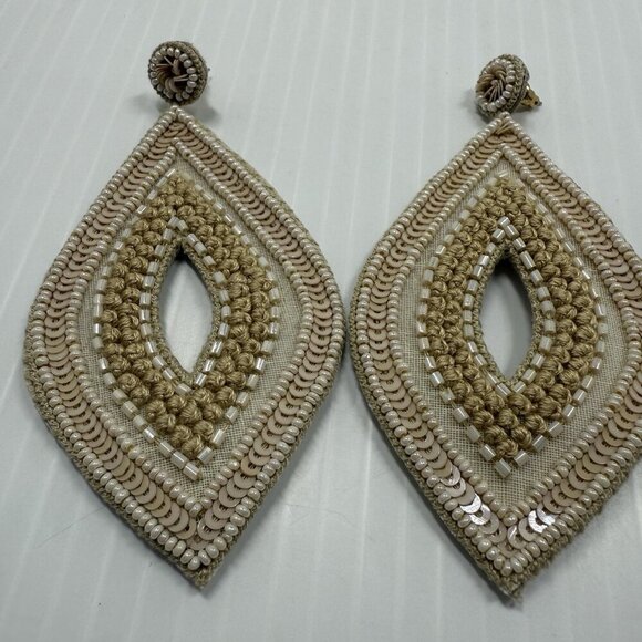 Lori Weitzner Women's Dune Classic Embroidered Beaded Sequins Devi Earrings NWOT - Picture 5 of 8